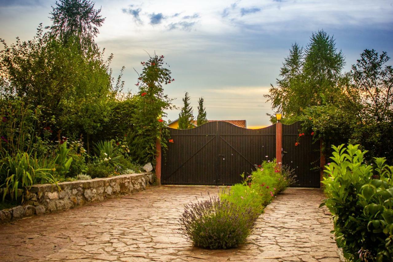 Katarina Villa Banja Luka Bagian luar foto